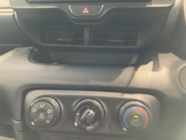 TOYOTA YARIS X