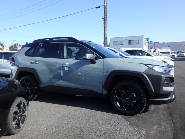 TOYOTA RAV4 ADVENTURE OFFROAD PACKAGE II