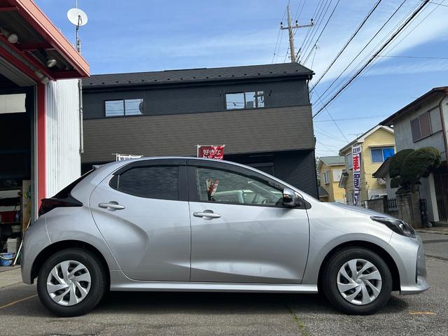 TOYOTA YARIS X