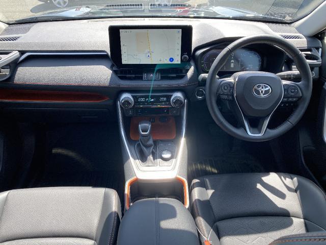 TOYOTA RAV4 HYBRID ADVENTURE