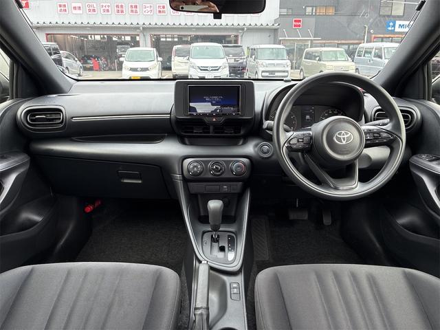 TOYOTA YARIS X