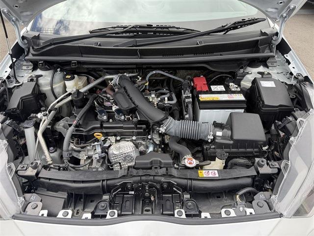 TOYOTA YARIS X