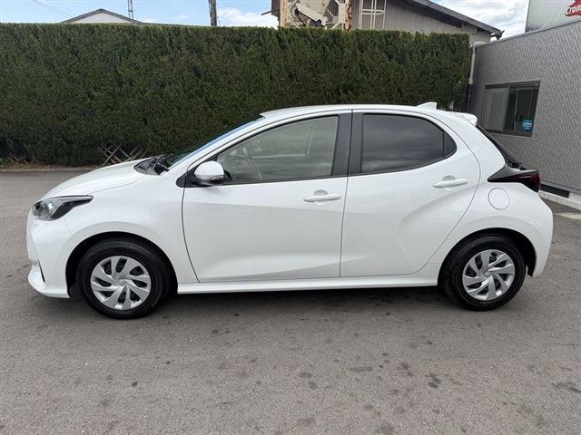 TOYOTA YARIS X
