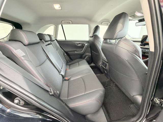 TOYOTA RAV4 ADVENTURE OFFROAD PACKAGE II