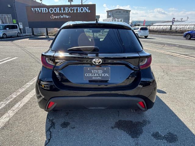 TOYOTA YARIS X