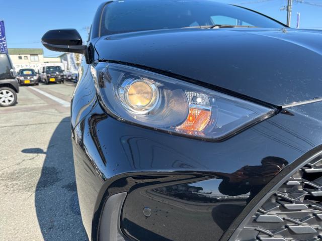TOYOTA YARIS X
