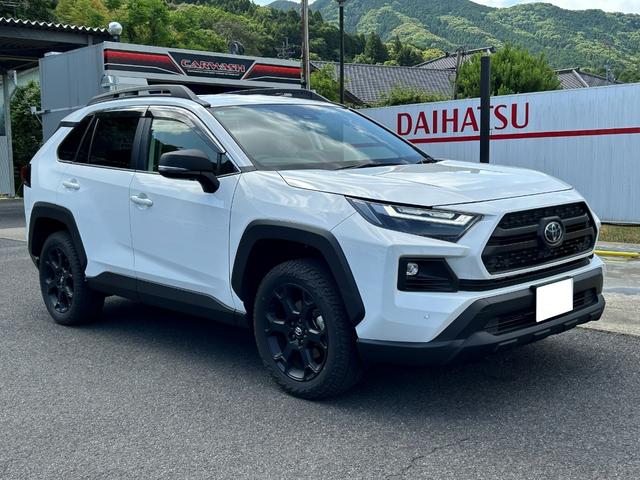 TOYOTA RAV4 HYBRID ADVENTURE OFFROAD PACKAGE II