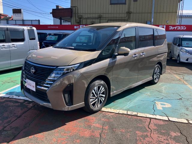 NISSAN SERENA E-4ORCE HIGHWAY STAR V