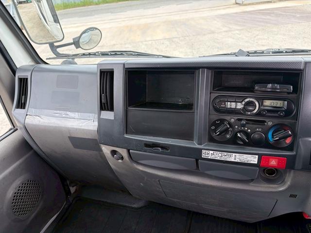 ISUZU ELF TRUCK DUMP