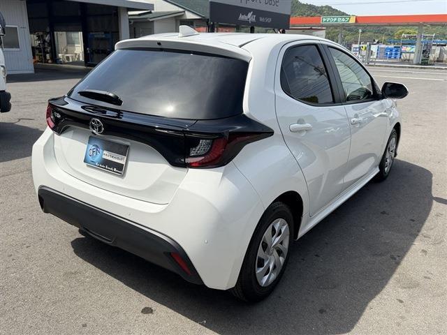 TOYOTA YARIS X
