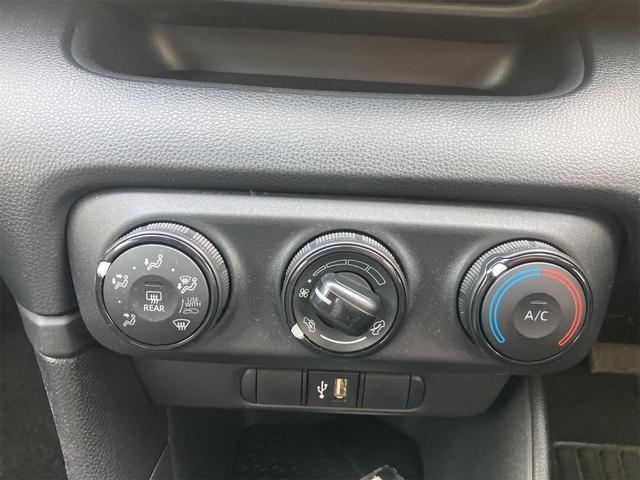 TOYOTA YARIS X