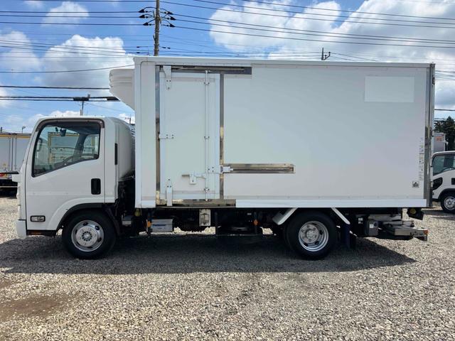 ISUZU ELF TRUCK