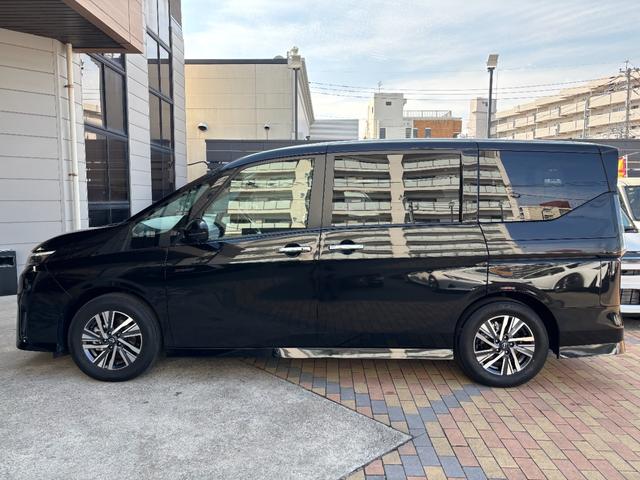 NISSAN SERENA E-POWER HIGHWAY STAR V