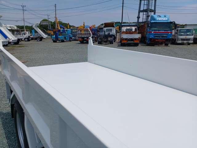 ISUZU ELF TRUCK BUILD-UP FULL FLATLOW DUMP