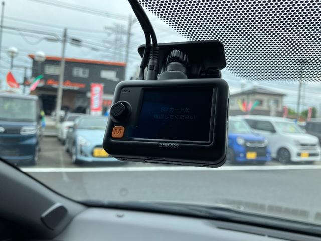TOYOTA YARIS HYBRID G