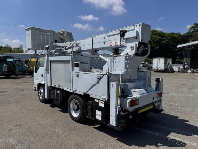 ISUZU ELF TRUCK