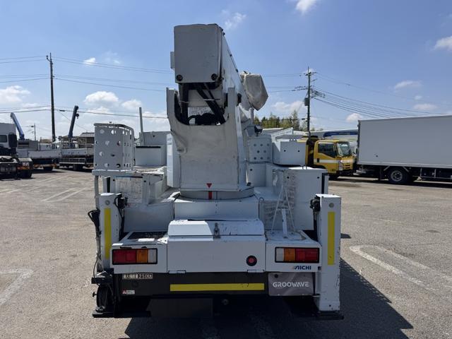 ISUZU ELF TRUCK