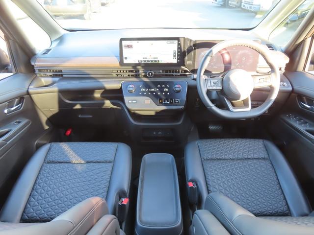 NISSAN SERENA E-4ORCE HIGHWAY STAR V