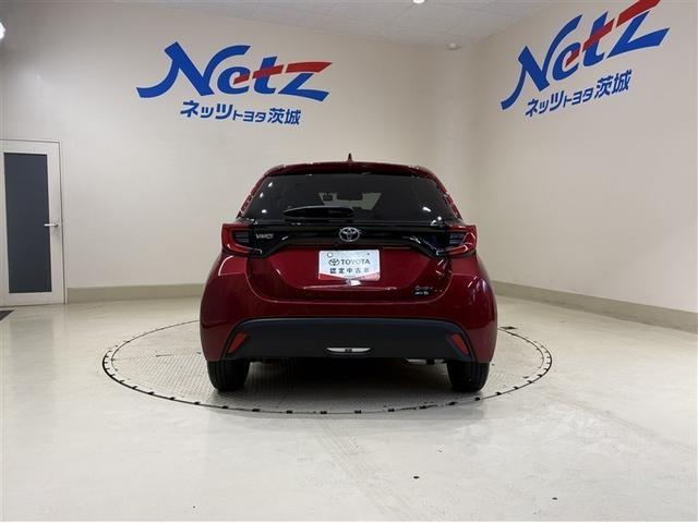 TOYOTA YARIS HYBRID G