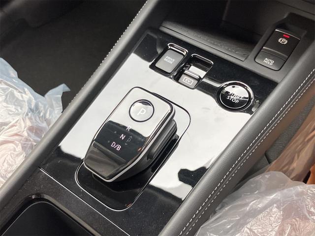 NISSAN KICKS X