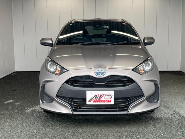 TOYOTA YARIS HYBRID X