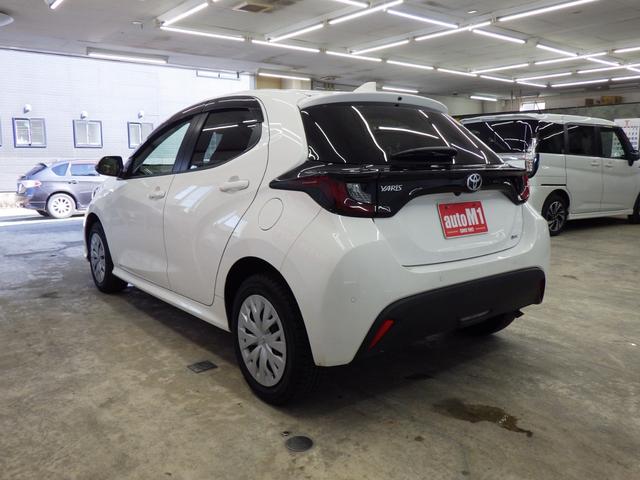 TOYOTA YARIS HYBRID X
