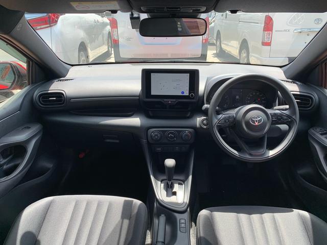 TOYOTA YARIS X