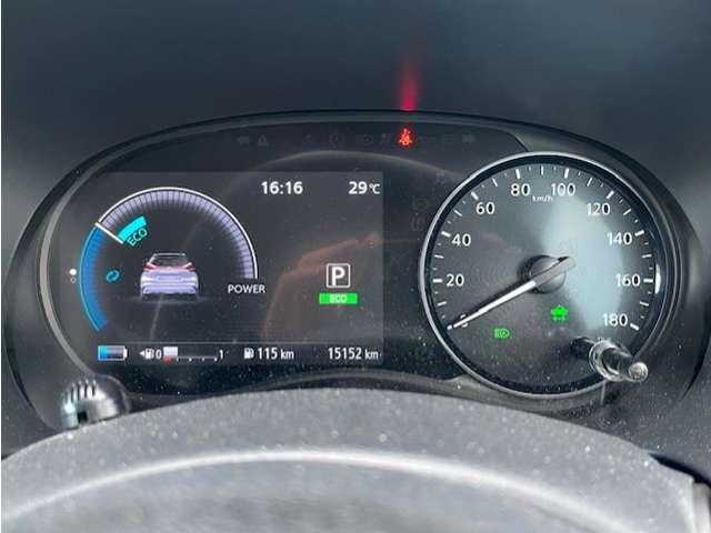 NISSAN KICKS X