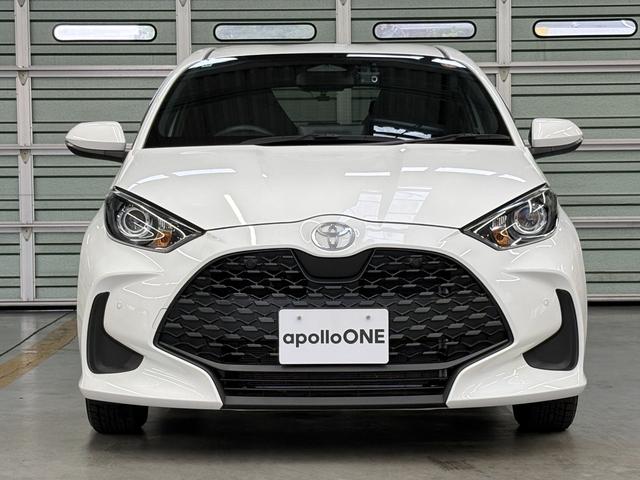 TOYOTA YARIS HYBRID X