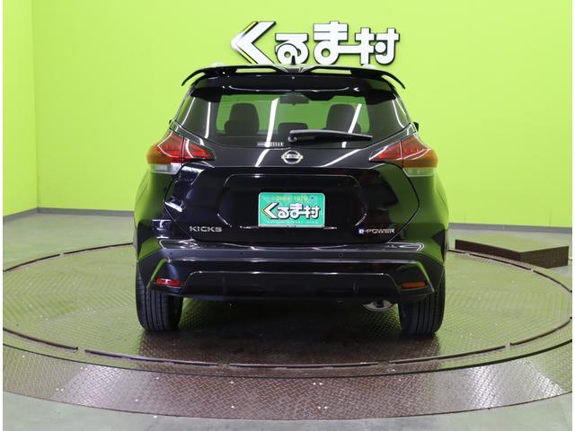 NISSAN KICKS X TWO TONE INTERIOR EDITION