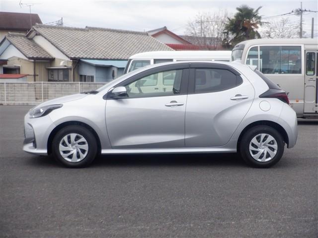 TOYOTA YARIS X