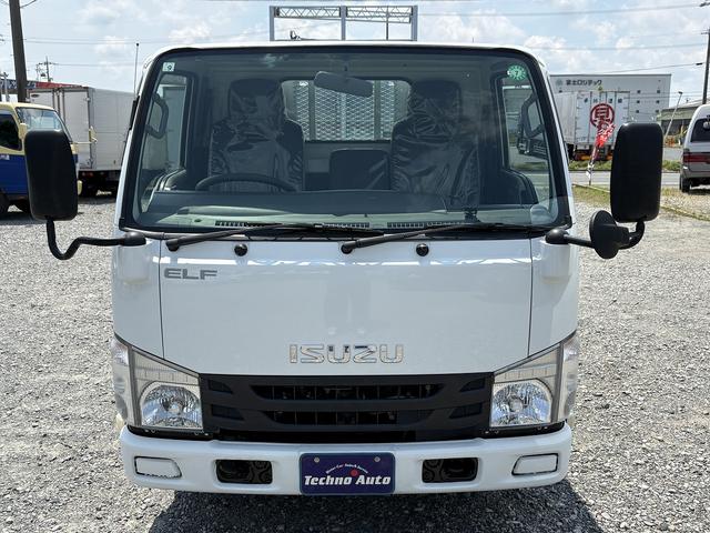 ISUZU ELF TRUCK FULL FLATLOW