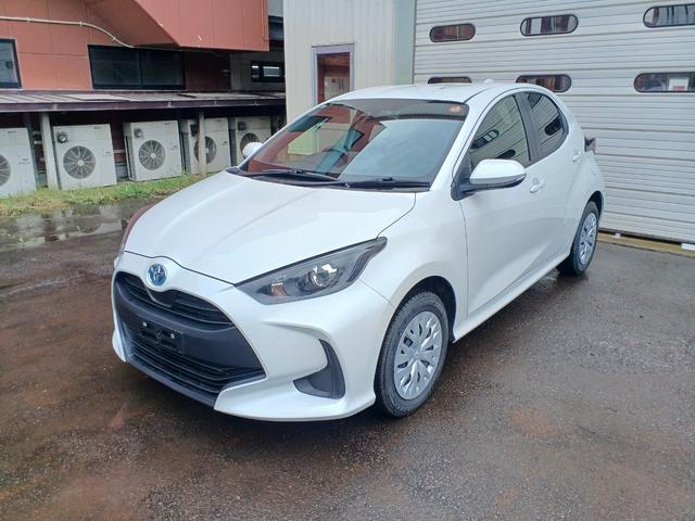 TOYOTA YARIS HYBRID X