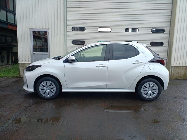 TOYOTA YARIS HYBRID X