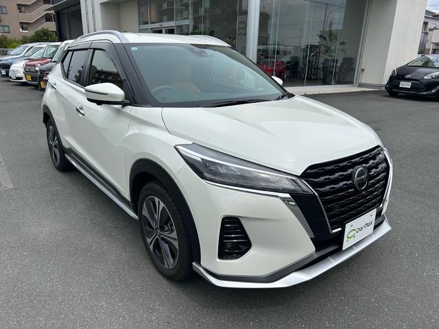 NISSAN KICKS X TWO TONE INTERIOR EDITION