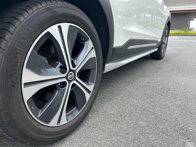 NISSAN KICKS X TWO TONE INTERIOR EDITION