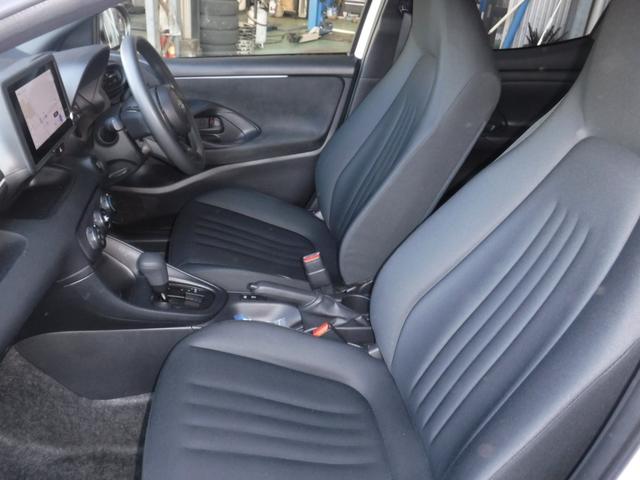 TOYOTA YARIS X
