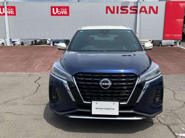 NISSAN KICKS X FOUR