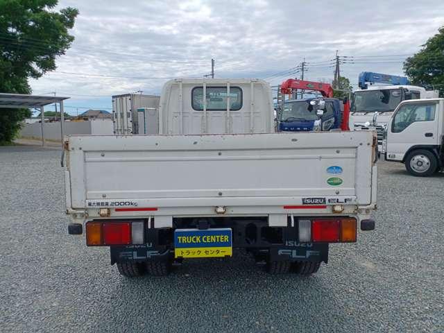 ISUZU ELF TRUCK FULL FLATLOW