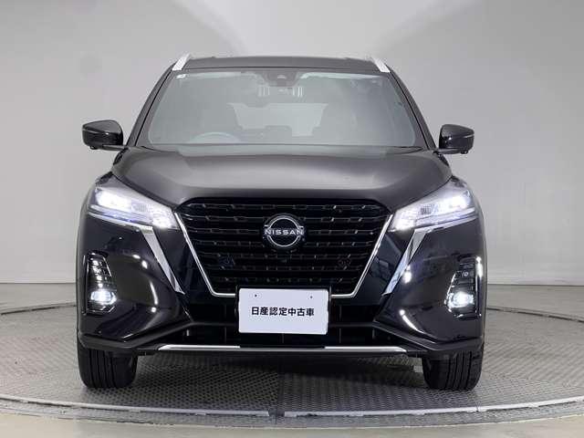 NISSAN KICKS X