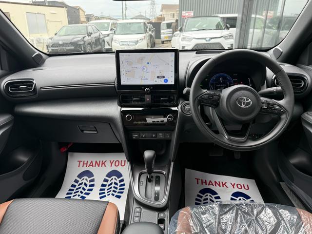 TOYOTA YARIS CROSS HYBRID Z ADVENTURE