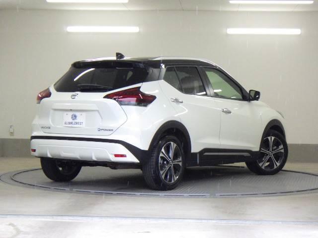 NISSAN KICKS X