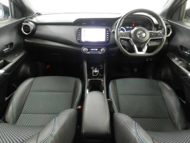 NISSAN KICKS X