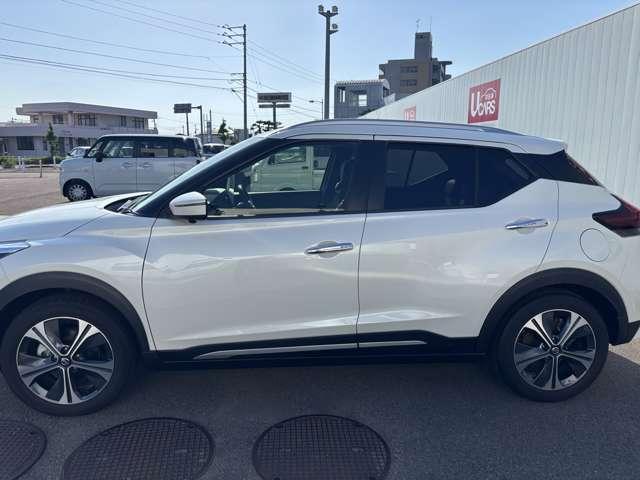 NISSAN KICKS X FOUR STYLE EDITION