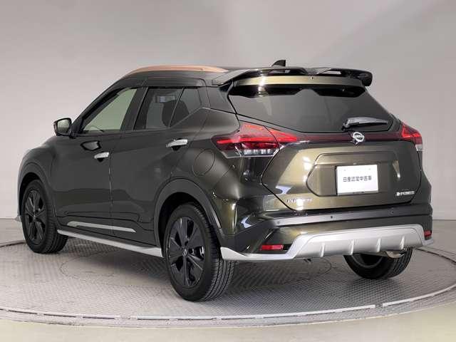 NISSAN KICKS X 90TH ANNIVERSARY