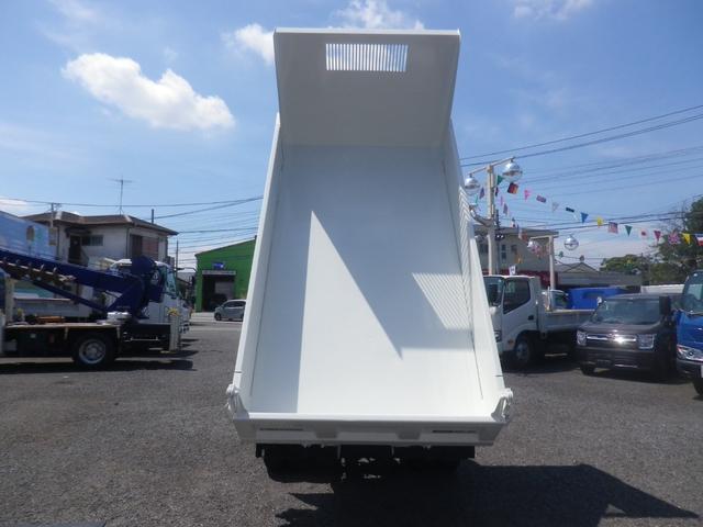 ISUZU ELF TRUCK