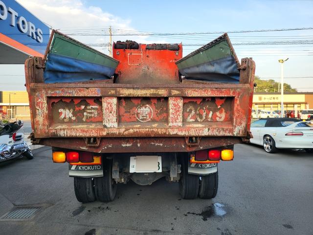 ISUZU GIGA