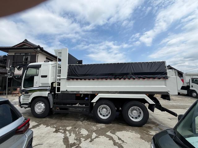 ISUZU GIGA