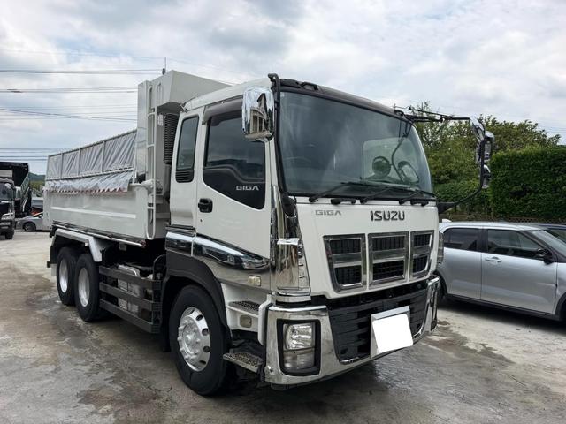 ISUZU GIGA