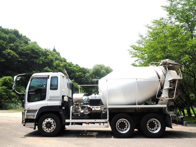 ISUZU GIGA